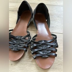 Melrose and Market woven sandals size 9.5